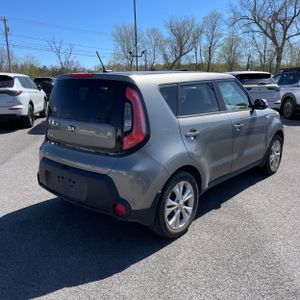 KIA SOUL + - 7