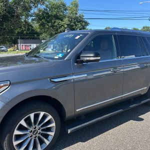 2021 Lincoln NAVIGATOR L RESERVE 照片 2