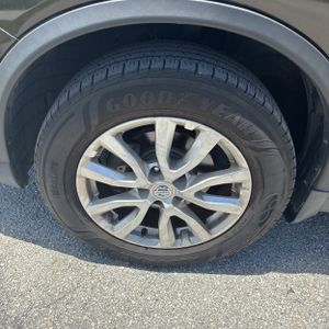 صورة مصغرة 17 لـ 2015 Nissan ROGUE SV