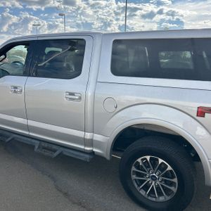 FORD F-150 LARIAT - 6