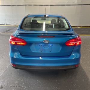 صورة 7 لـ 2015 FORD FOCUS SE