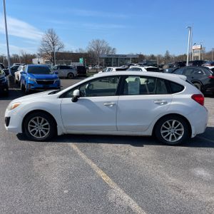 SUBARU IMPREZA PREMIUM - 3