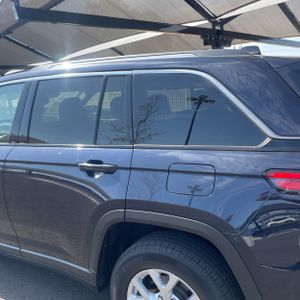 صورة 6 لـ 2023 JEEP GRAND CHEROKEE LIMITED
