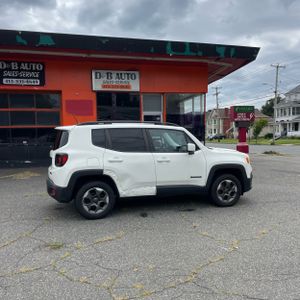 صورة 10 لـ 2015 JEEP RENEGADE LATITUDE