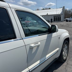 JEEP GRAND CHEROKEE LIMITED - 9