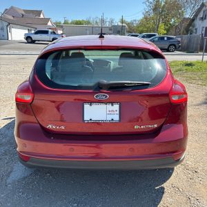 FORD FOCUS ELECTRIC - 7