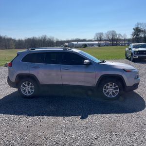 JEEP CHEROKEE LATITUDE PLUS - 10