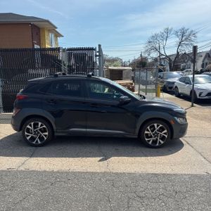 HYUNDAI KONA LIMITED - 10