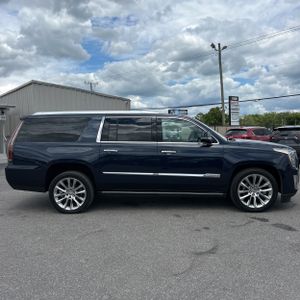 CADILLAC ESCALADE ESV PREMIUM LUXURY - 10