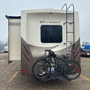 FORD F-53 MOTORHOME CHASSIS - 7