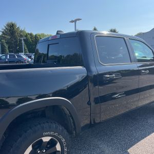 2019 RAM 1500 REBEL 照片 9