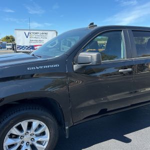 CHEVROLET SILVERADO 1500 CUSTOM - 2