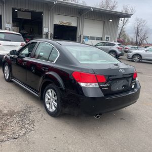 SUBARU LEGACY PREMIUM - 5