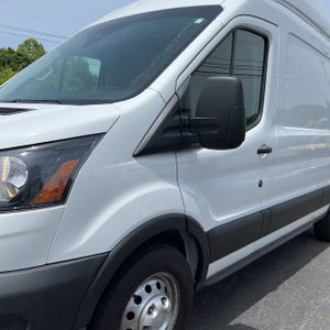 FORD TRANSIT 250 - 2