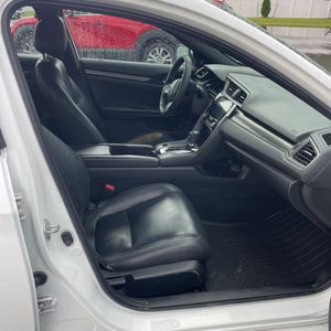 صورة مصغرة 33 لـ 2017 Honda CIVIC EX