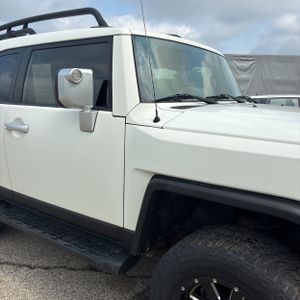 صورة 13 لـ 2013 Toyota FJ CRUISER BASE