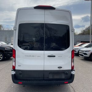 FORD TRANSIT-350 PASSENGER V. XLT - 7