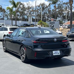 BMW 7 SERIES 740I - 5