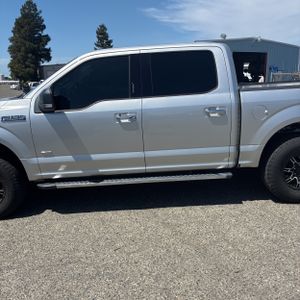 FORD F-150 XLT - 4