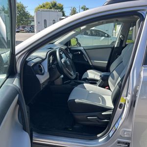 2017 Toyota RAV4 XLE 缩略图 30