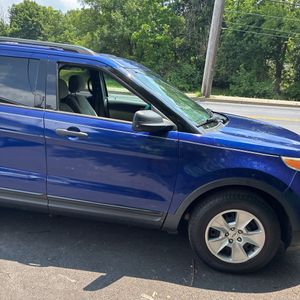 صورة مصغرة 59 لـ 2013 FORD EXPLORER BASE