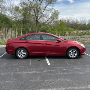 HYUNDAI SONATA GLS - 10