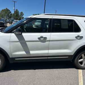 FORD EXPLORER XLT - 3
