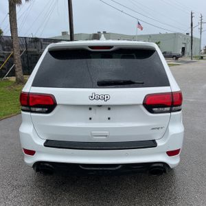 JEEP GRAND CHEROKEE SRT - 7