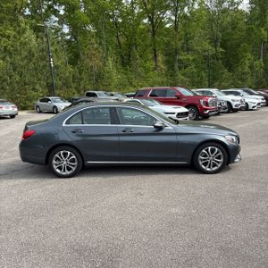 MERCEDES-BENZ C-CLASS - 10