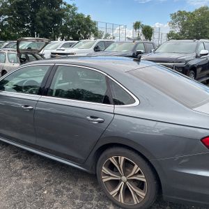 صورة 6 لـ 2021 Volkswagen PASSAT SE