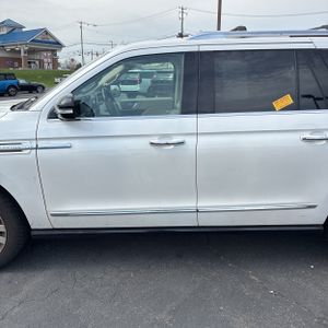 LINCOLN NAVIGATOR L RESERVE - 4