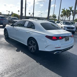 2024 Mercedes-BENZ E 350 照片 5