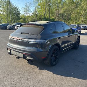 PORSCHE MACAN GTS - 8