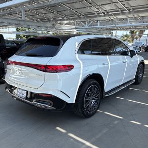 MERCEDES-BENZ EQS - 7