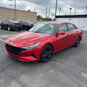 HYUNDAI ELANTRA SEL - 1