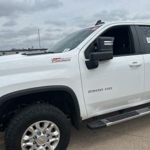 CHEVROLET SILVERADO 2500HD LT - 2