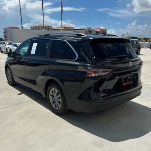 2025 Toyota SIENNA XLE 8-PASSENGER 照片 5