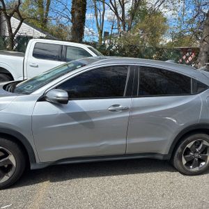 HONDA HR-V EX-L W/NAVI - 3
