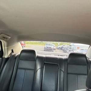 2010 Chrysler 300 TOURING 照片 39