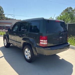 2011 JEEP LIBERTY SPORT 照片 4
