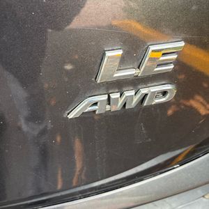 صورة 21 لـ 2017 Toyota RAV4 LE