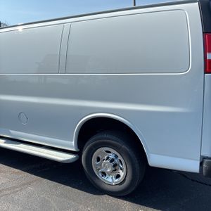 CHEVROLET EXPRESS CARGO G2500 CARGO VAN SWB - 6