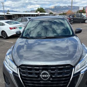 2022 Nissan KICKS S 照片 15