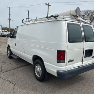 FORD E-SERIES E-250 - 5