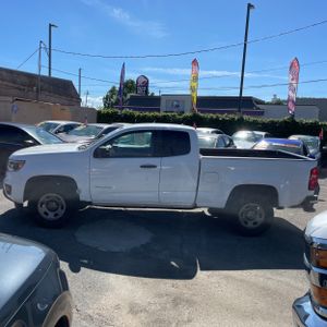 CHEVROLET COLORADO WORK TRUCK - 3