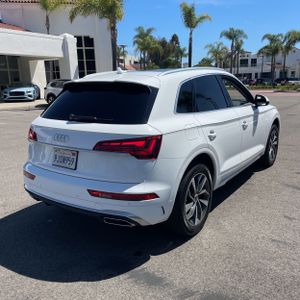 AUDI Q5 QUATTRO S LINE PREMIUM 45 TFSI - 8