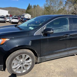 FORD EDGE TITANIUM - 2