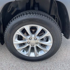 صورة مصغرة 18 لـ 2019 JEEP CHEROKEE LATITUDE