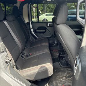 صورة مصغرة 35 لـ 2020 JEEP GLADIATOR RUBICON