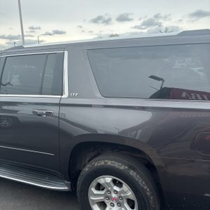 CHEVROLET SUBURBAN LTZ - 5